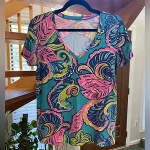 Lilly Pulitzer V-Neck T-Shirt